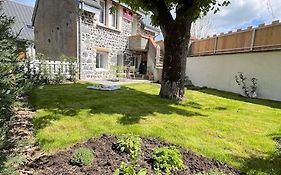 Gite Du Tilleul - Sauna & Jardin